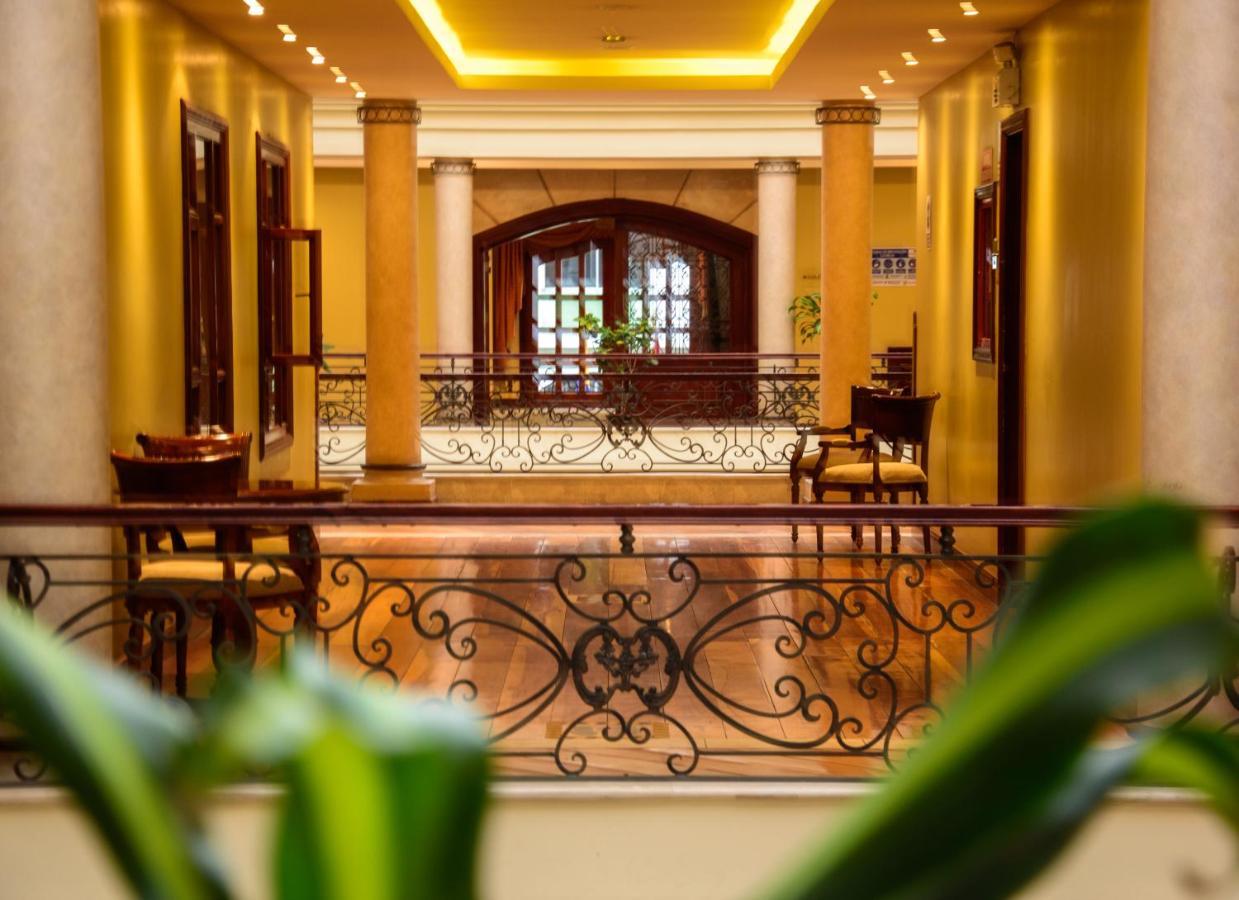 Grand Victoria Boutique Hotel Loja Kültér fotó