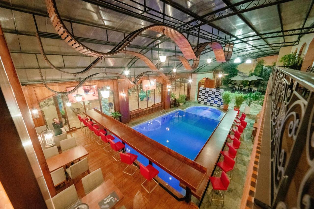 Grand Victoria Boutique Hotel Loja Kültér fotó