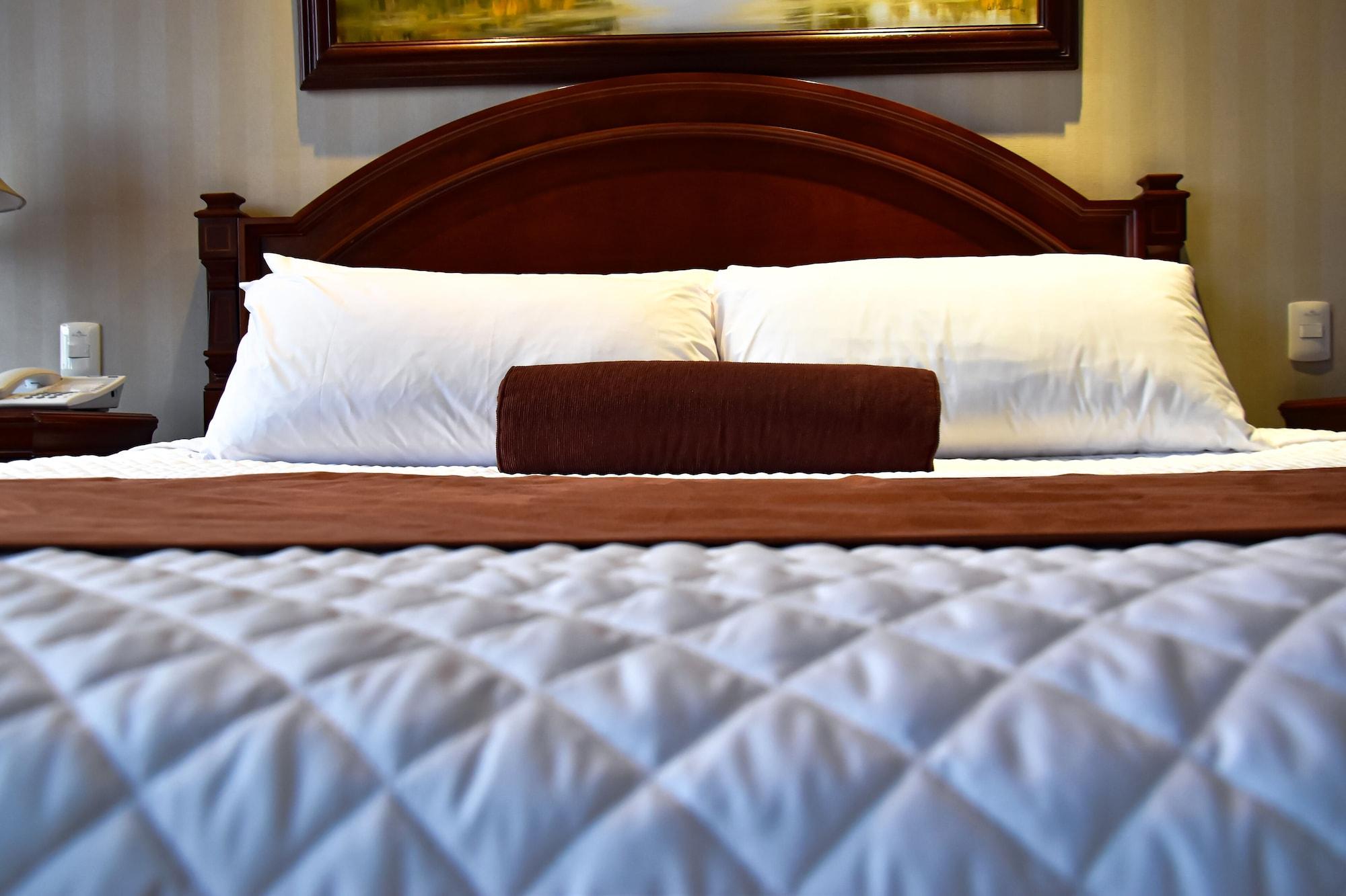 Grand Victoria Boutique Hotel Loja Kültér fotó