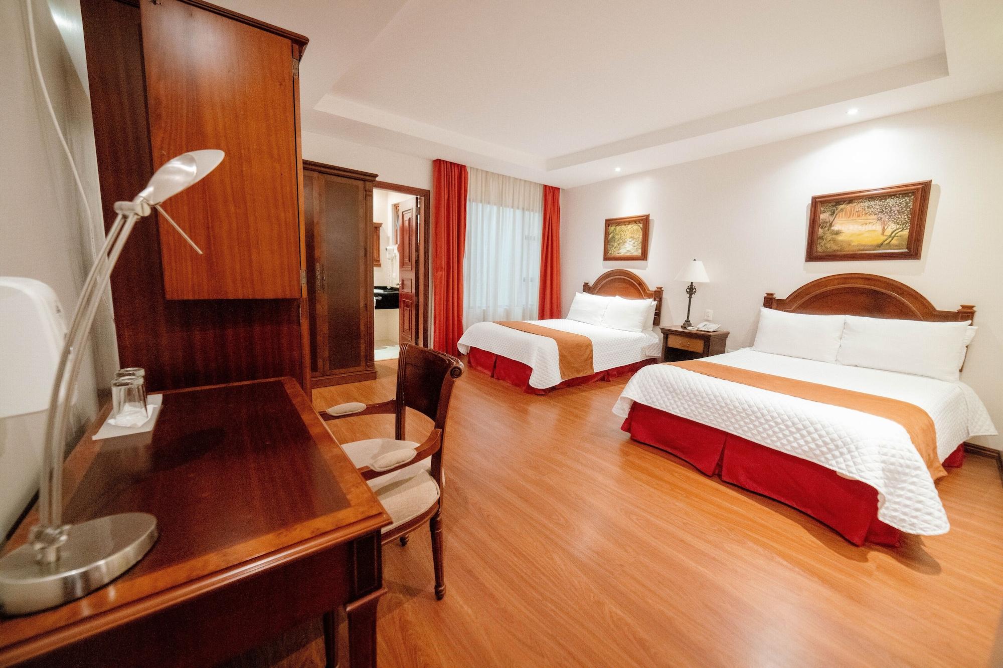 Grand Victoria Boutique Hotel Loja Kültér fotó