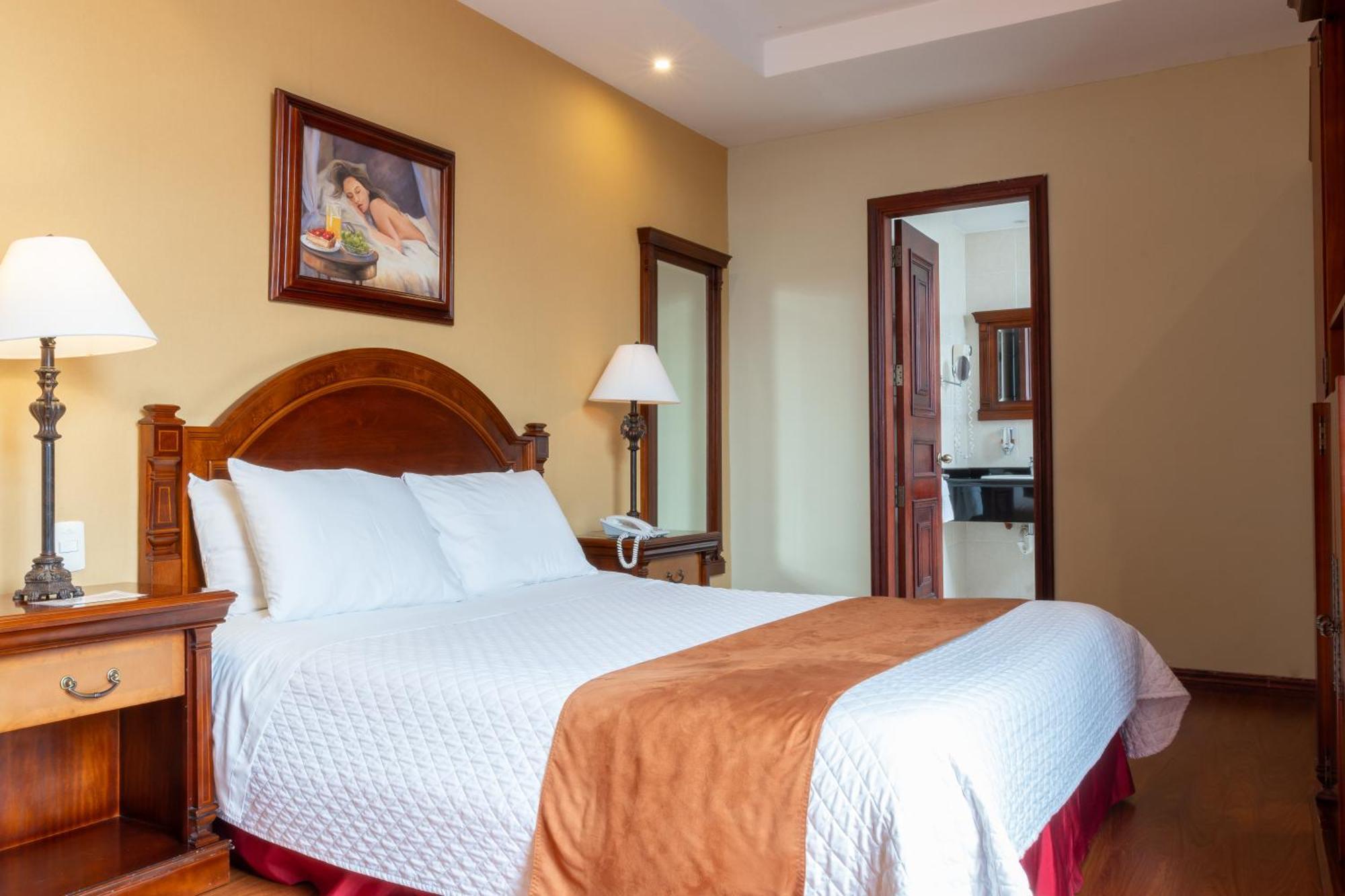 Grand Victoria Boutique Hotel Loja Kültér fotó