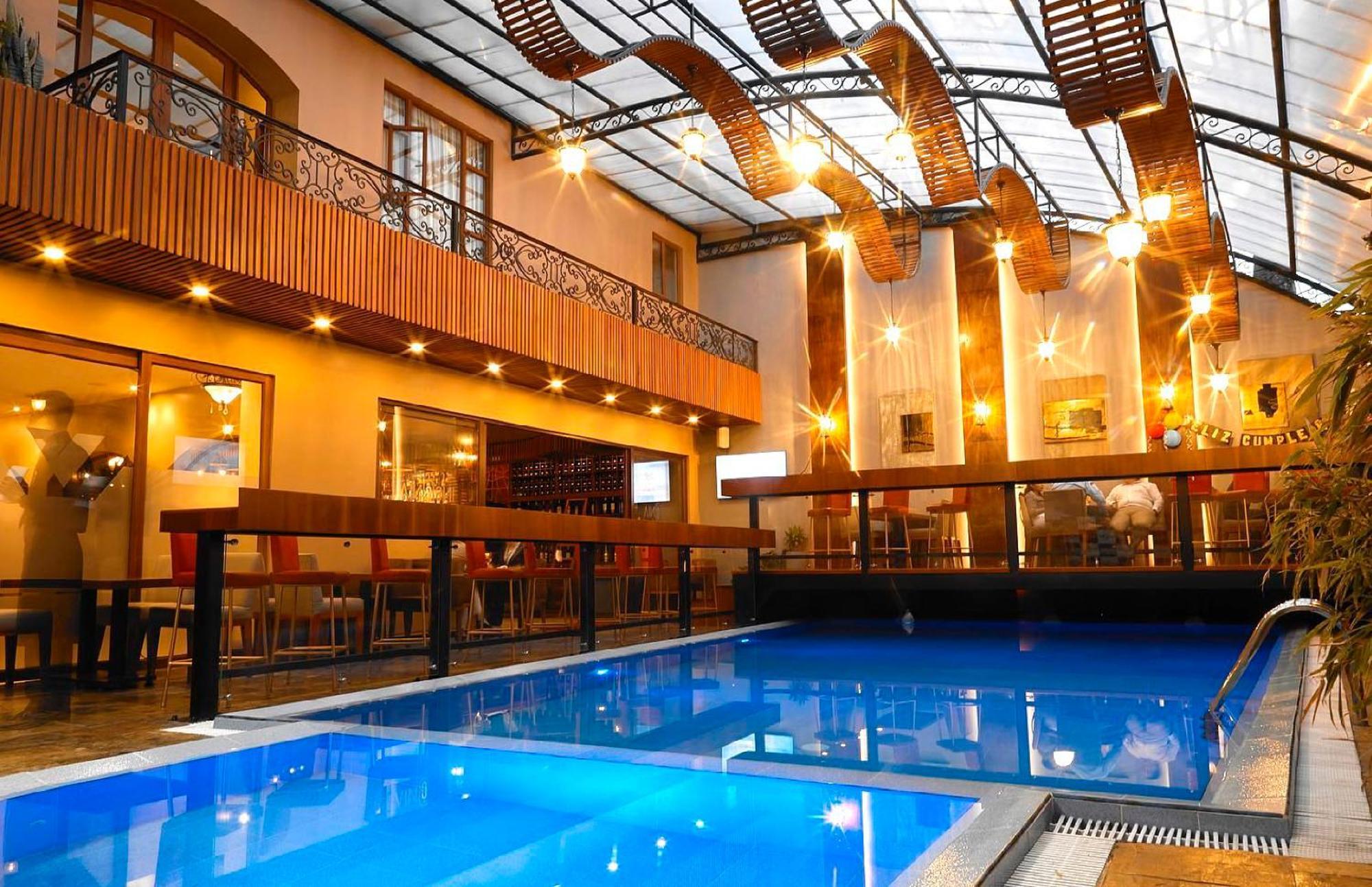 Grand Victoria Boutique Hotel Loja Kültér fotó