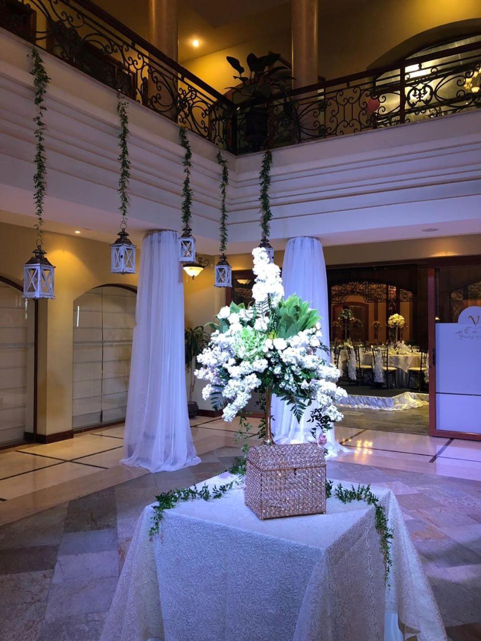 Grand Victoria Boutique Hotel Loja Kültér fotó